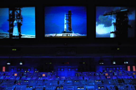 Sala de controle das Missões Apolo, que levaram o homem à Lua (no Kennedy Space Center, no Cabo Canaveral, na Flórida - EUA)